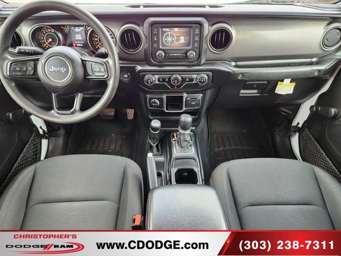 Used 2021 Jeep Gladiator Sport AWD/4WD image 18