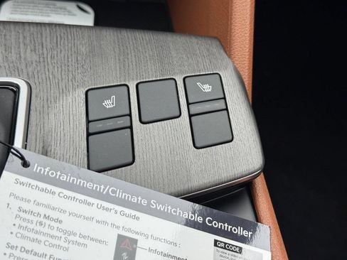 New 2026 Kia Sportage X-Line w/ X-Line Technology Package AWD/4WD image 19