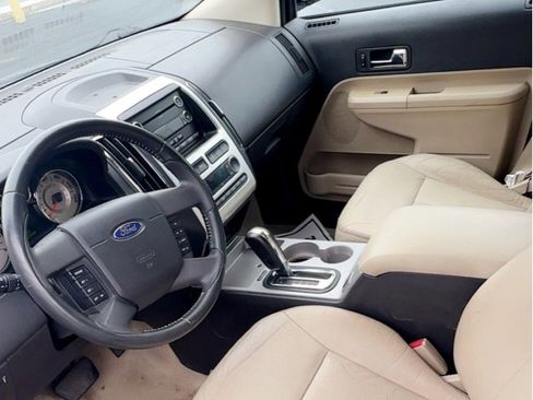 Used 2010 Ford Edge SEL AWD/4WD image 7
