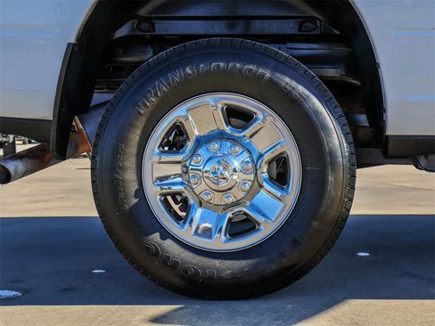 Used 2022 RAM 2500 Tradesman image 9