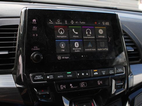 Used 2024 Honda Odyssey Elite image 15