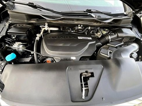 Used 2018 Honda Odyssey Touring image 9