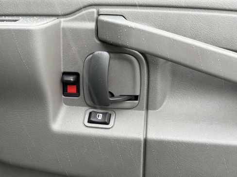 New 2026 Chevrolet Express 2500 Extended w/ Driver Convenience Package RWD image 15