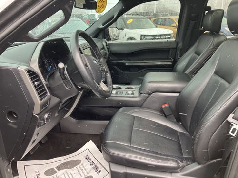 Used 2020 Ford Expedition Max XLT w/ Equipment Group 202A image 23