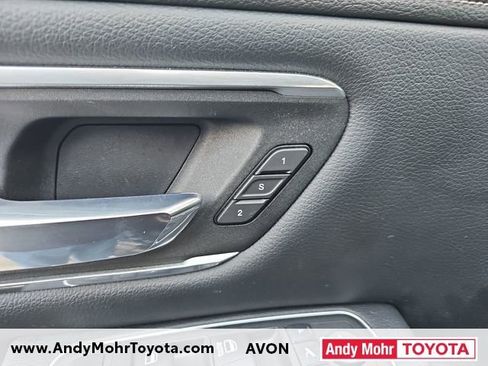 Used 2022 RAM 1500 Laramie w/ Sport Appearance Package image 12