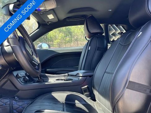 Used 2016 Dodge Challenger R/T Plus image 2