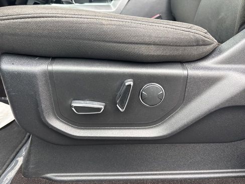 Used 2018 Ford F150 XLT w/ Equipment Group 302A Luxury image 13