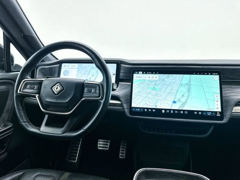 Used 2022 Rivian R1T Adventure AWD/4WD image 3