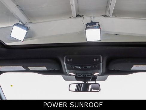 Used 2022 Ford F250 Lariat w/ Tremor Off-Road Package AWD/4WD image 23