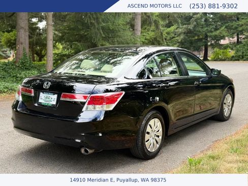 Used 2011 Honda Accord LX image 5