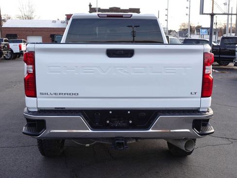 Used 2023 Chevrolet Silverado 2500 LT w/ Convenience Package image 9