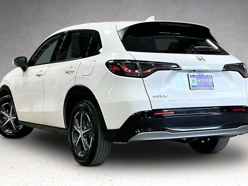 Used 2024 Honda HR-V EX-L image 4