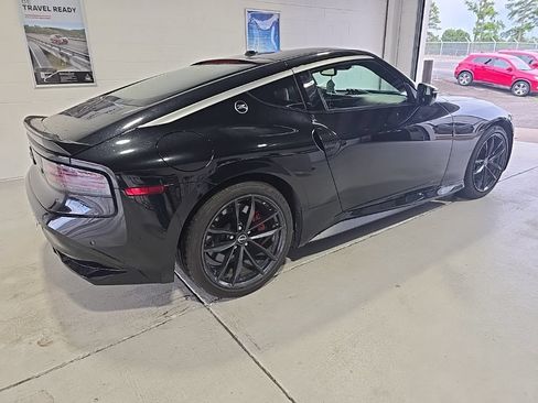 Used 2024 Nissan Z Performance w/ Floor Mat Package RWD image 4