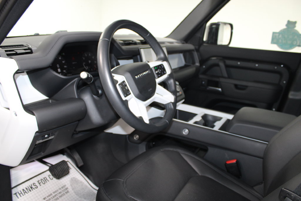 Used 2025 Land Rover Defender 110 S AWD/4WD image 16