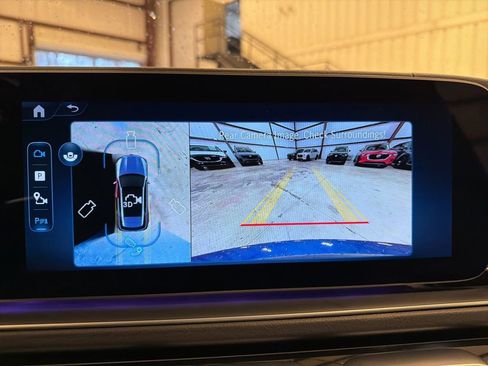 Used 2025 Mercedes-Benz GLE 53 AMG 4MATIC w/ Acoustic Comfort Package image 22