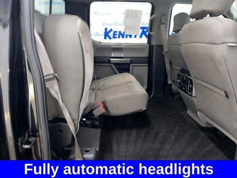 Used 2017 Ford F150 XLT w/ Equipment Group 302A Luxury image 9