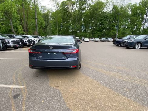 Used 2026 Toyota Camry XLE w/ Premium Package AWD/4WD image 10