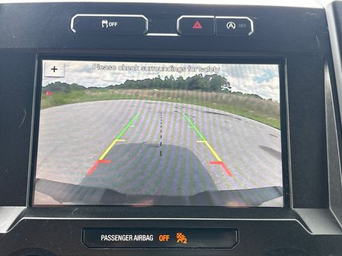 Used 2018 Ford F150 XL w/ Equipment Group 101A Mid RWD image 16