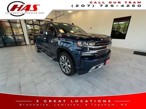 Used 2019 Chevrolet Silverado 1500 High Country w/ Technology Package AWD/4WD image 8