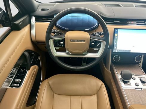Used 2023 Land Rover Range Rover SE AWD/4WD image 12