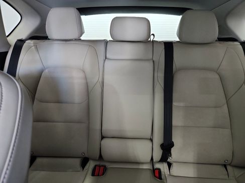 Used 2018 MAZDA CX-5 Touring w/ Preferred Equipment Package image 31