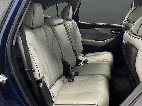 Used 2022 Acura MDX SH-AWD w/ Advance Package image 24