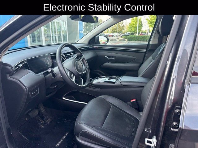 Used 2023 Hyundai Tucson Limited w/ Cargo Package AWD/4WD image 16