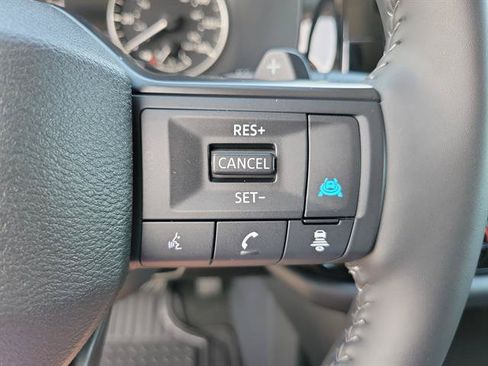 Used 2026 Nissan Pathfinder SV FWD image 19