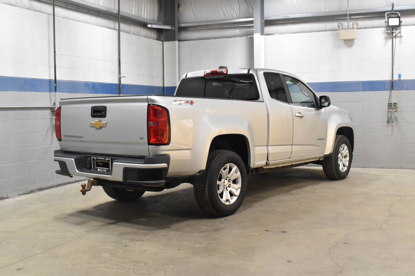 Used 2018 Chevrolet Colorado LT w/ LT Convenience Package AWD/4WD image 21
