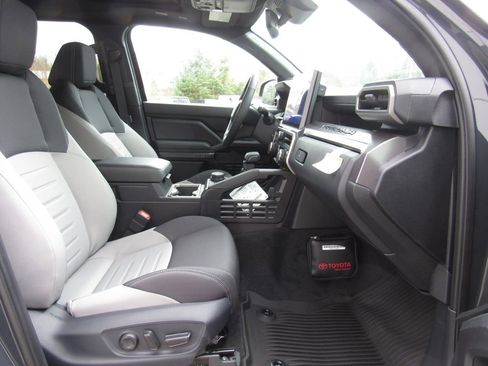 New 2026 Toyota Tacoma TRD Off-Road AWD/4WD image 24