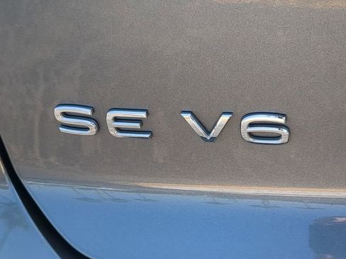 Certified 2023 Volkswagen Atlas Cross Sport SE AWD/4WD image 11
