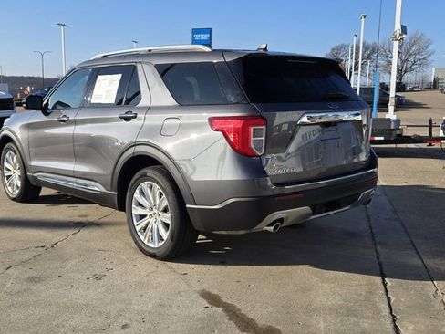 Used 2021 Ford Explorer Limited w/ Equipment Group 301A image 3