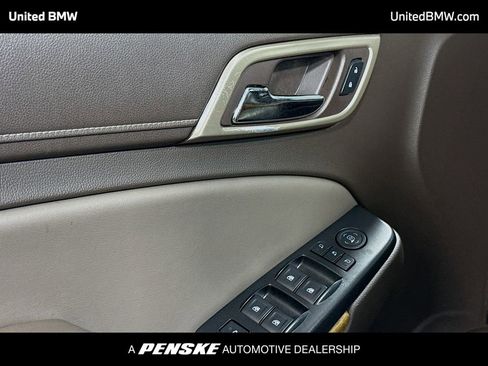 Used 2017 GMC Yukon XL Denali w/ Open Road Package image 3