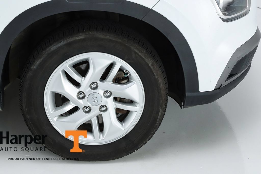 Used 2021 Hyundai Venue SE FWD image 49