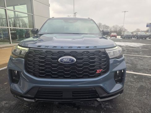New 2026 Ford Explorer ST w/ Sun And Sound Package image 2