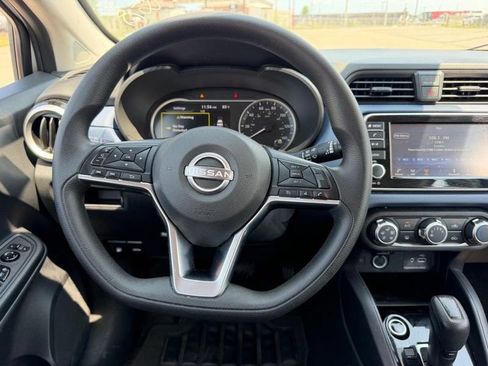 Used 2024 Nissan Versa SV FWD image 8