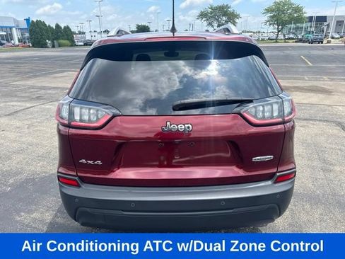 Used 2019 Jeep Cherokee Latitude Plus w/ Comfort/Convenience Group AWD/4WD image 5