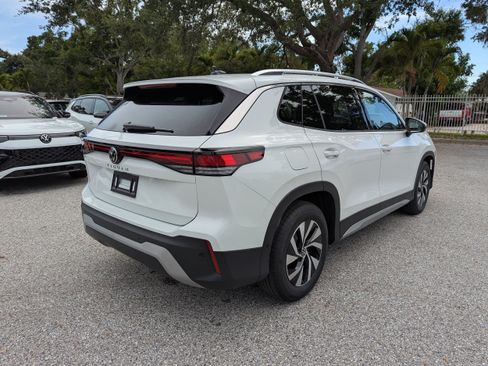 New 2026 Volkswagen Tiguan S FWD image 3