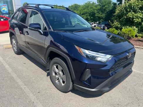 Used 2023 Toyota RAV4 XLE w/ Convenience Package AWD/4WD image 4