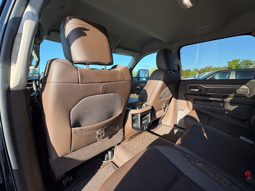 Used 2026 RAM 2500 Limited AWD/4WD image 26