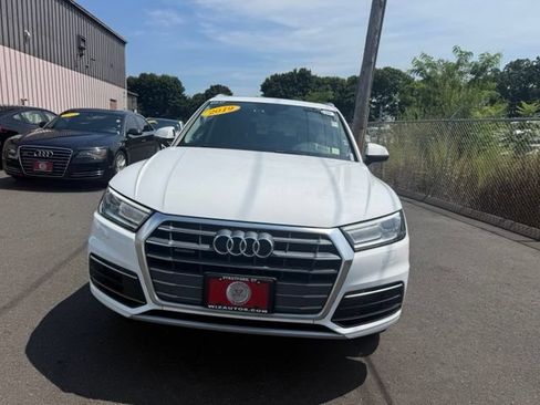 Used 2019 Audi Q5 2.0T Premium AWD/4WD image 2