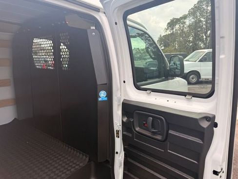 Used 2025 Chevrolet Express 2500 w/ Driver Convenience Package RWD image 21