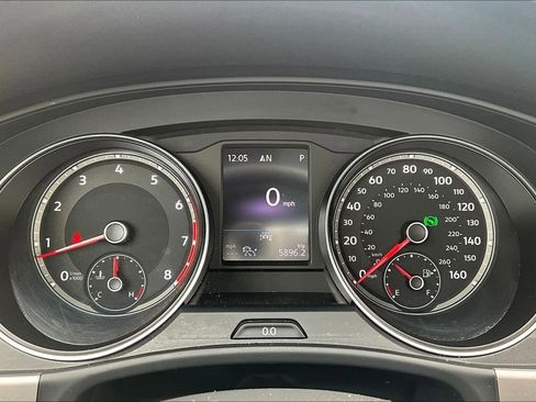 Used 2021 Volkswagen Atlas SE image 14