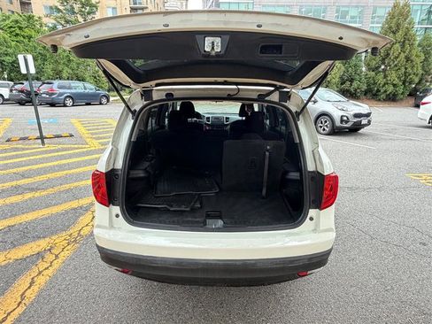 Used 2018 Honda Pilot LX image 18