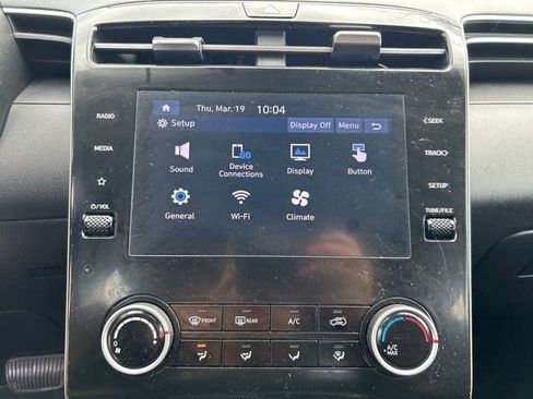 Used 2022 Hyundai Tucson SE image 20