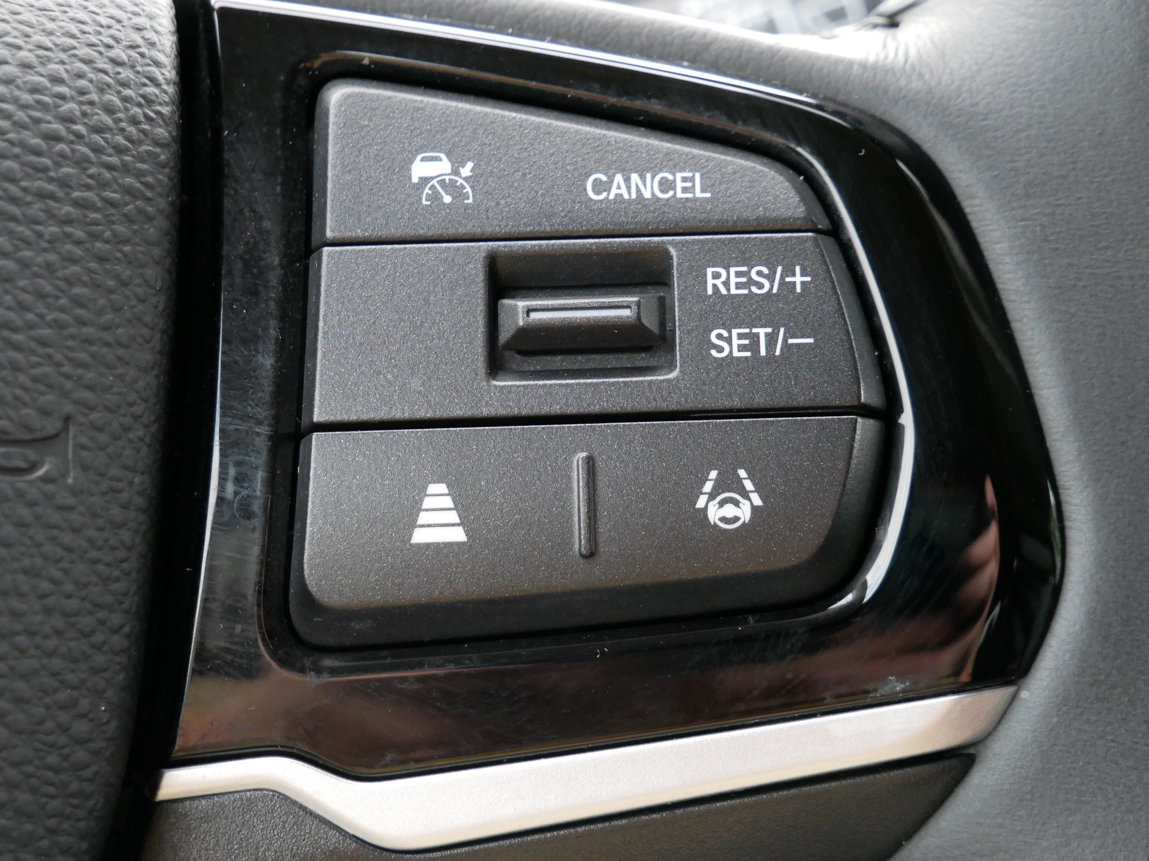 Used 2025 Honda Odyssey EX-L image 24