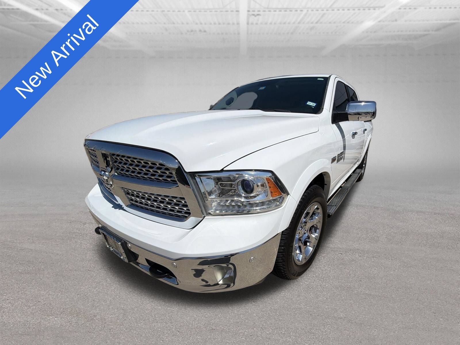 Used 2017 RAM 1500 Laramie w/ Convenience Group AWD/4WD 360° Tour