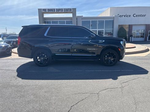 Used 2024 GMC Yukon Denali w/ Advanced Technology Package image 4