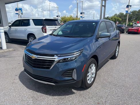 Used 2024 Chevrolet Equinox LT FWD image 2