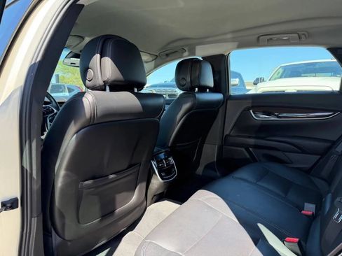 Used 2014 Cadillac XTS Luxury AWD/4WD image 22